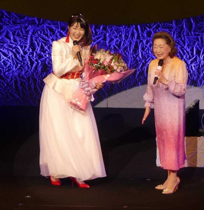 市川由紀乃　由紀さおり　コンサートただいま　スポニチ記事