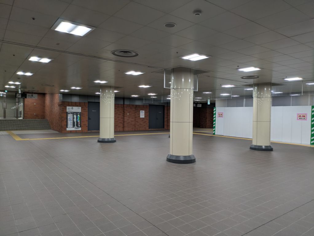 北一条さっぽろ歴史写真館の地下道