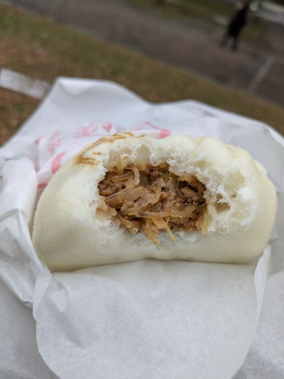 布袋の中華まん