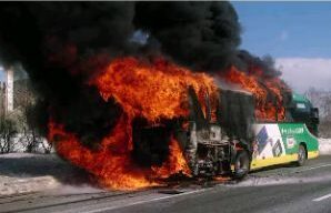 空港連絡バス火災 北斗交通